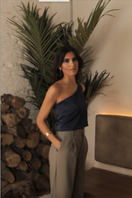 Cargar imagen en el visor de la galería, Blusa Sofía marino