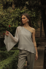 Cargar imagen en el visor de la galería, Blusa Sofía plata