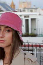 Cargar imagen en el visor de la galería, Bucket Hat PAULA
